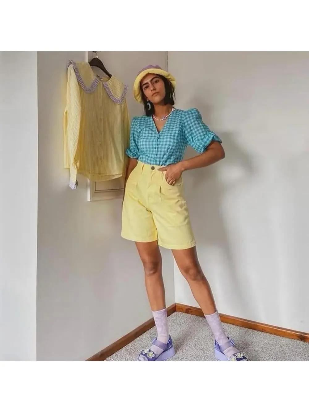 Lucy and Yak Shorts Women’s 30 Yellow Denim‎ Pockets Casual Logo Cotton Preppy